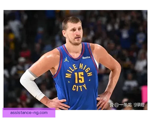 NBA焦点战再掀高潮巨星对决引爆季后赛格局东西部强队鏖战排名生变