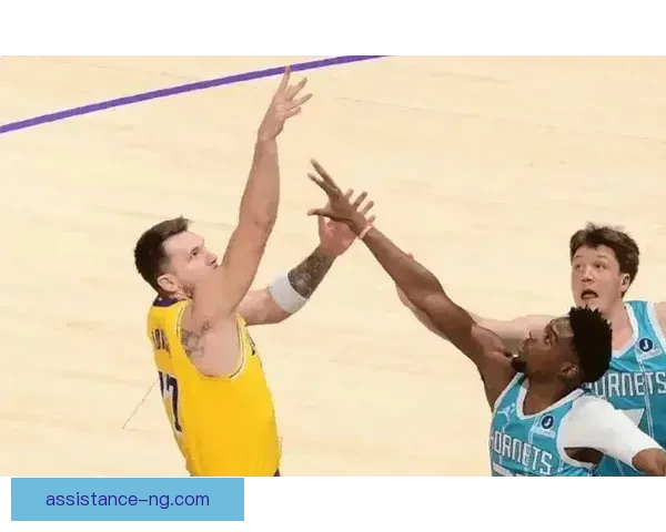 湖人勇士焦点大战升级 西部格局或迎新变局前景引爆全联盟关注