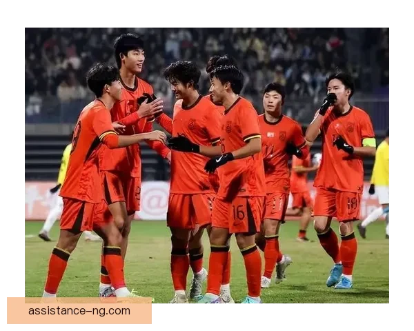 亚洲杯预选赛揭幕战：中国队大胜对手展现强劲实力