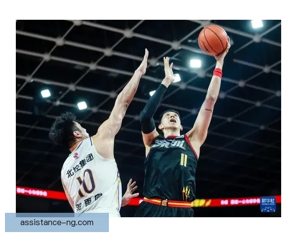 国内篮球联赛季后赛激烈角逐,年轻球员表现引发热议 国内篮球联赛季后赛激烈角逐,年轻球员表现引发热议