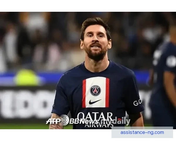 梅西重返巴萨传闻不断，足坛巨星归属引发全球关注